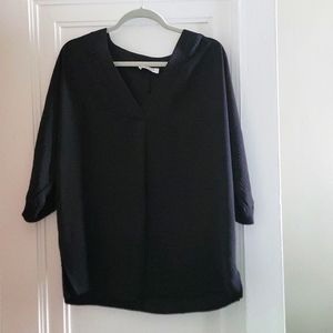 Black, tunic/blouse style shirt, size large